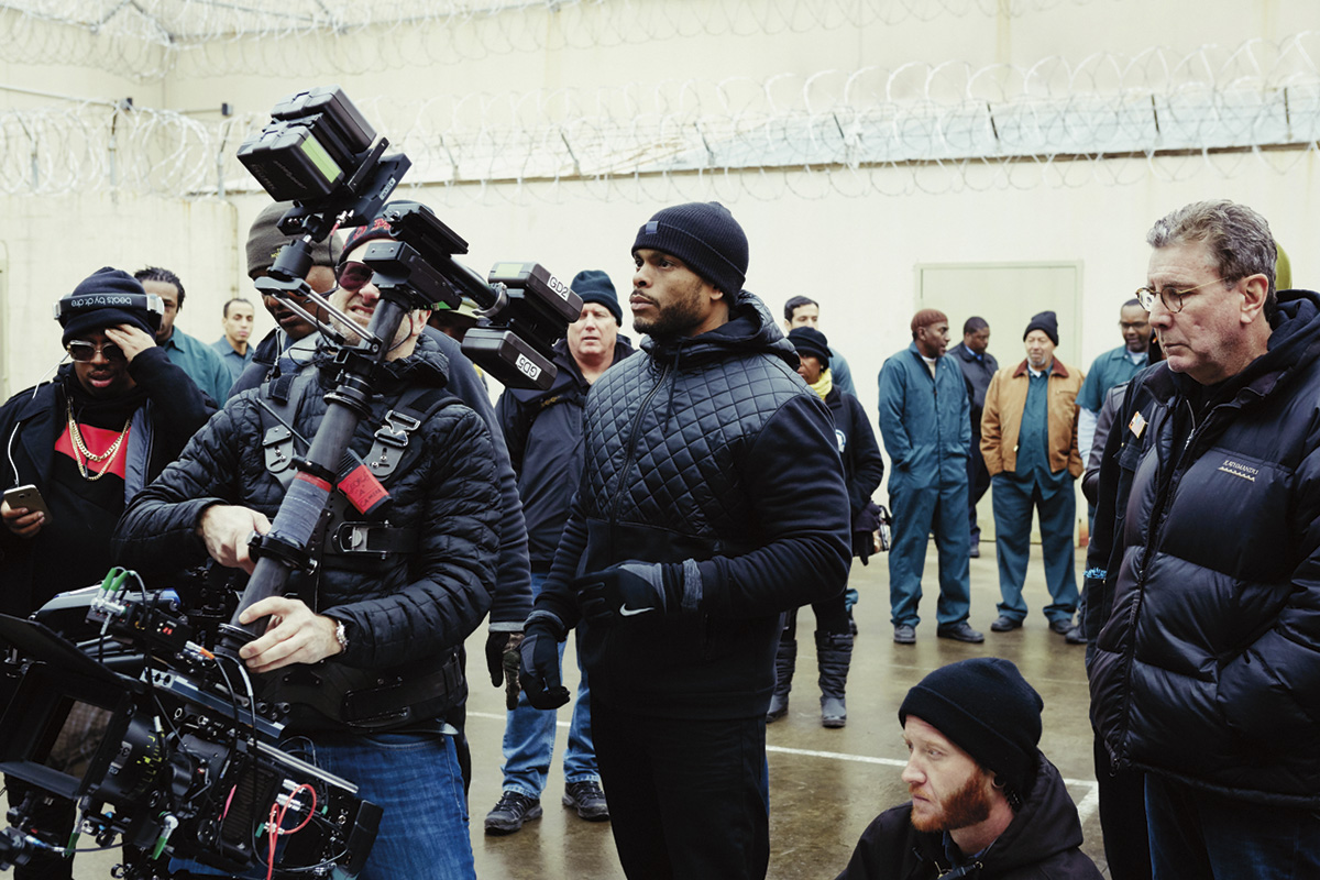 Director Benny Boom (center) on the set of ALL EYEZ ON ME Photo Credit: Quantrell Colbert